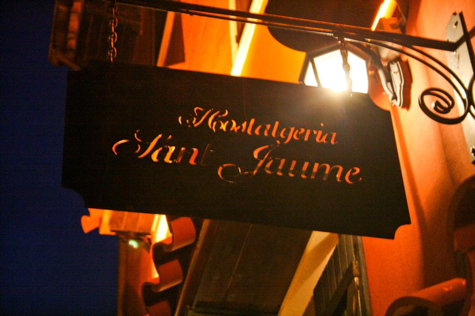 Hostatgeria Sant Jaume Hotel Corachar Exterior photo